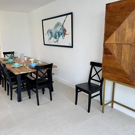 Delsol - Modern Private Pool Short Walk To Villa Torremolinos