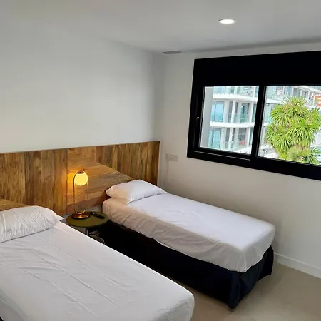 Villa Delsol - Modern Private Pool Short Walk To Torremolinos